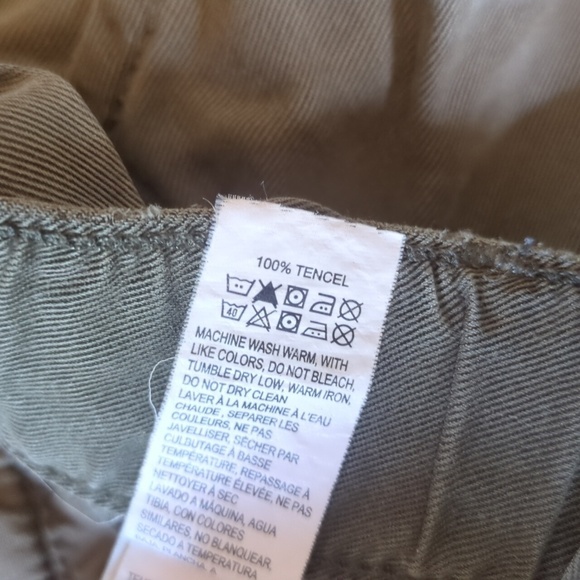 Lucky Beans Olive Belted Paper Bag Shorts - Picture 5 of 5